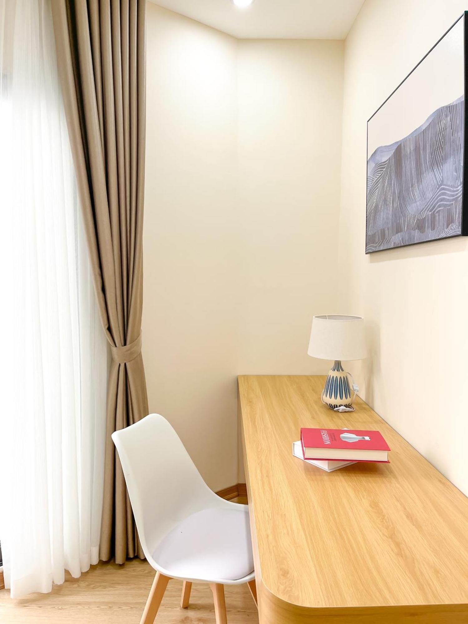 Amazing Housing Lac Long Quan Hanoi Exterior foto