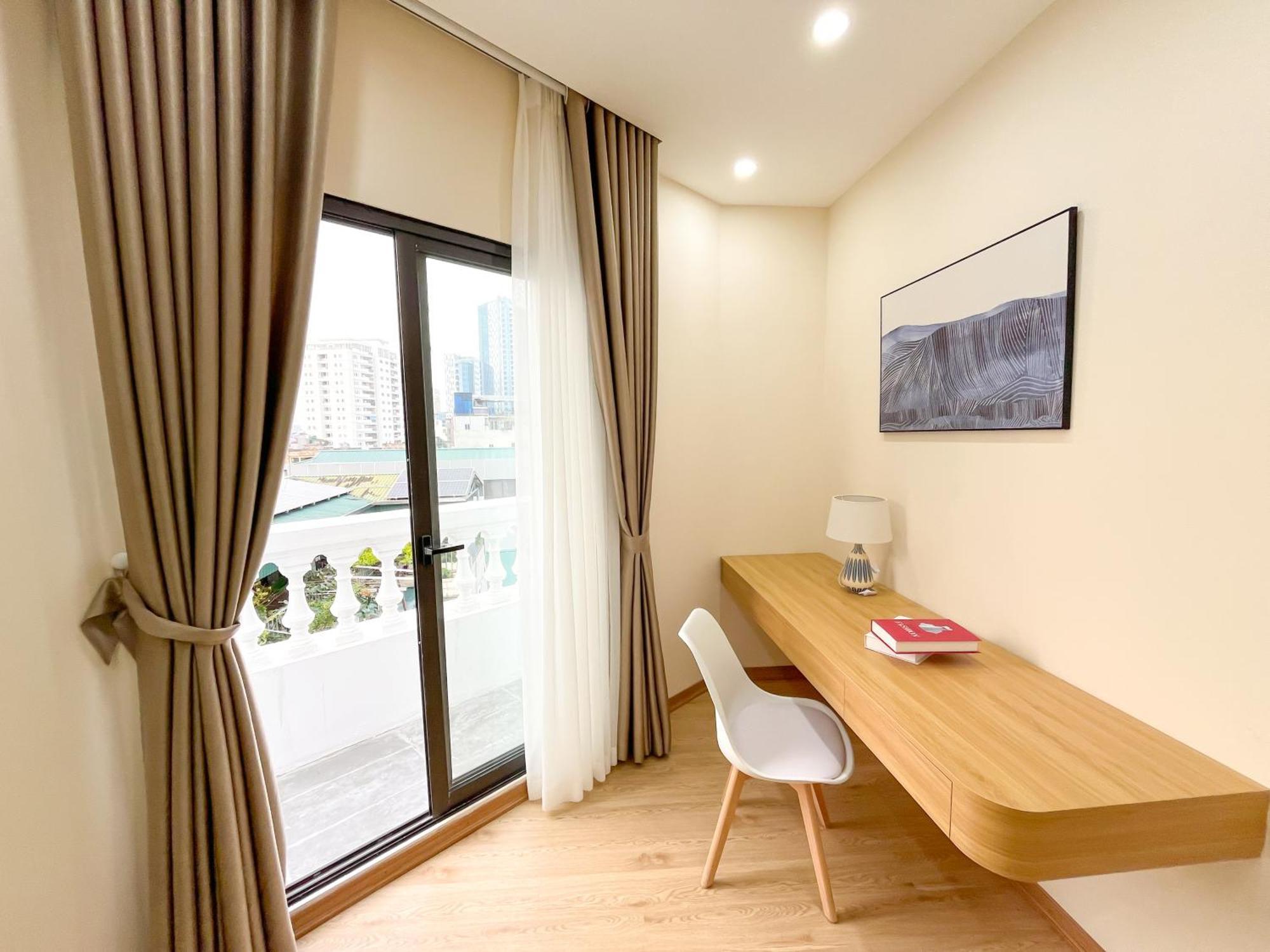 Amazing Housing Lac Long Quan Hanoi Exterior foto